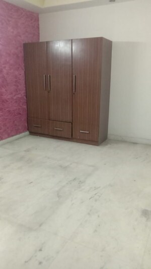 Room in 3.5 BHK Builder Floor at Avantika Colony – for Sale