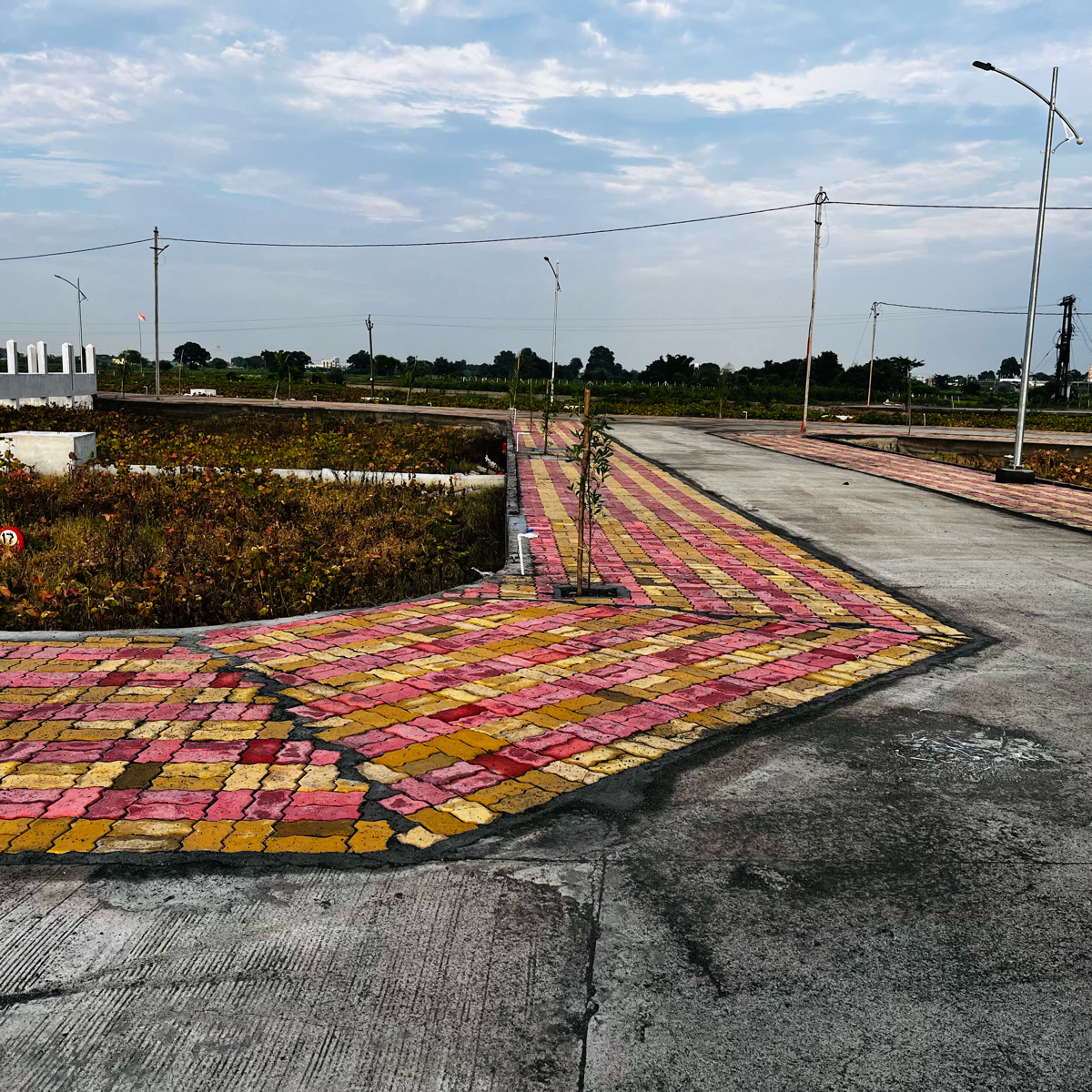 Plot For Sale in  Mahalaxmi Nagar 46 Ganes