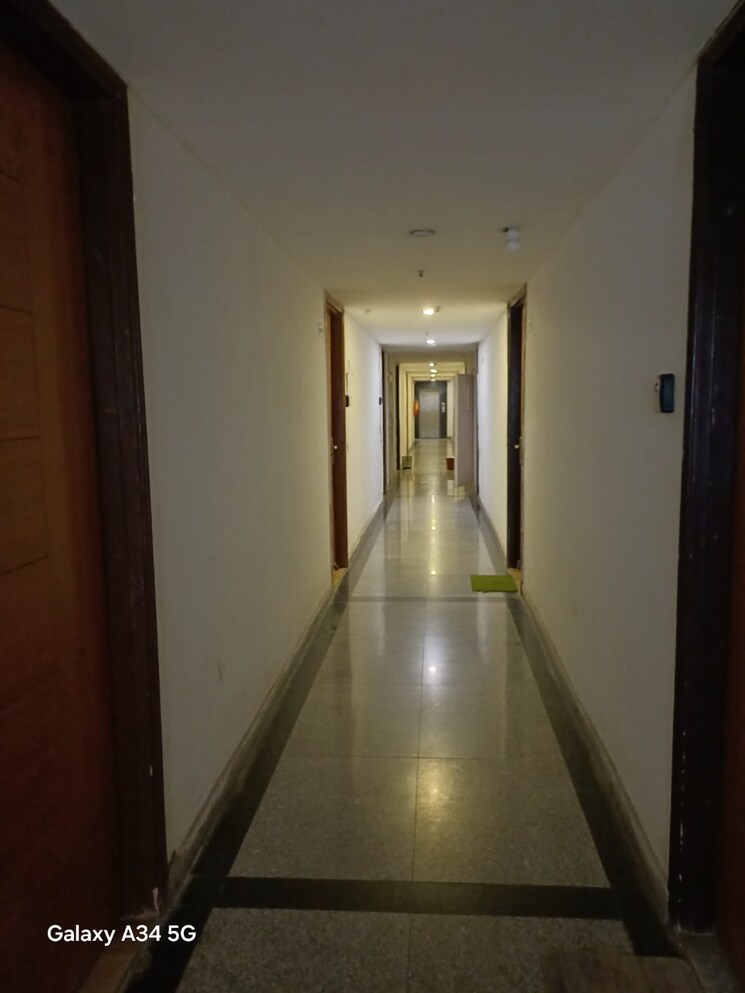 undefined, nimbus-the-golden-palm Studio 470 Sq.Ft. Apartment In Sector 168 Noida 9091319