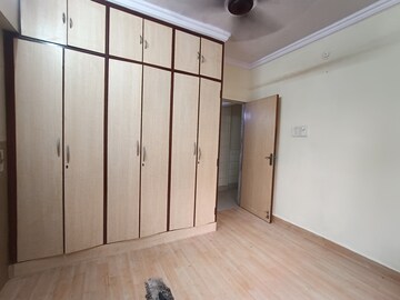 Room in 1 BHK Apartment at Kalpana CHS Dahisar, Dahisar West – for Rent
