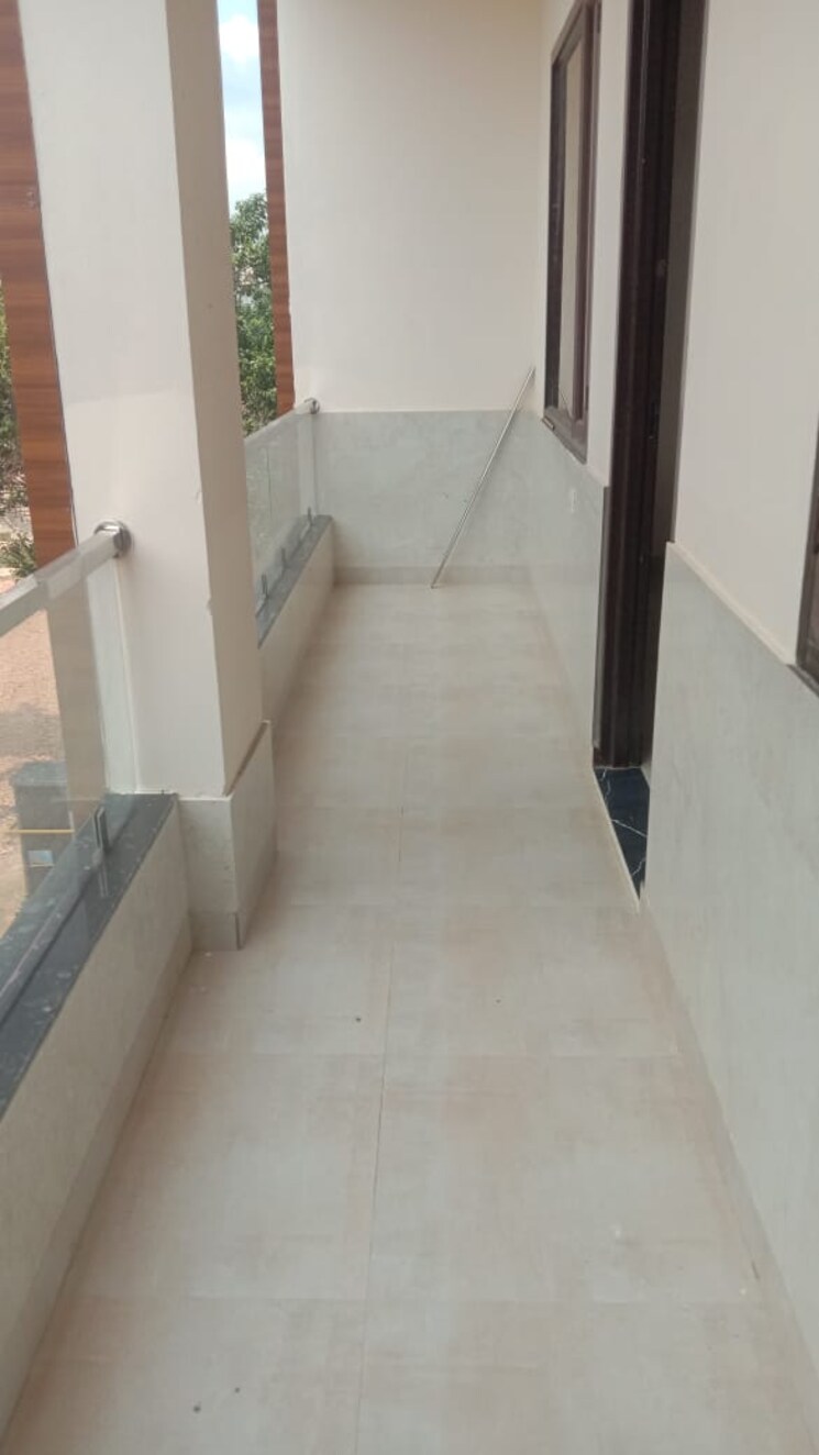 undefined, avantika colony 3.5 Bedroom 240 Sq.Yd. Builder Floor In Avantika Colony Ghaziabad 9091400