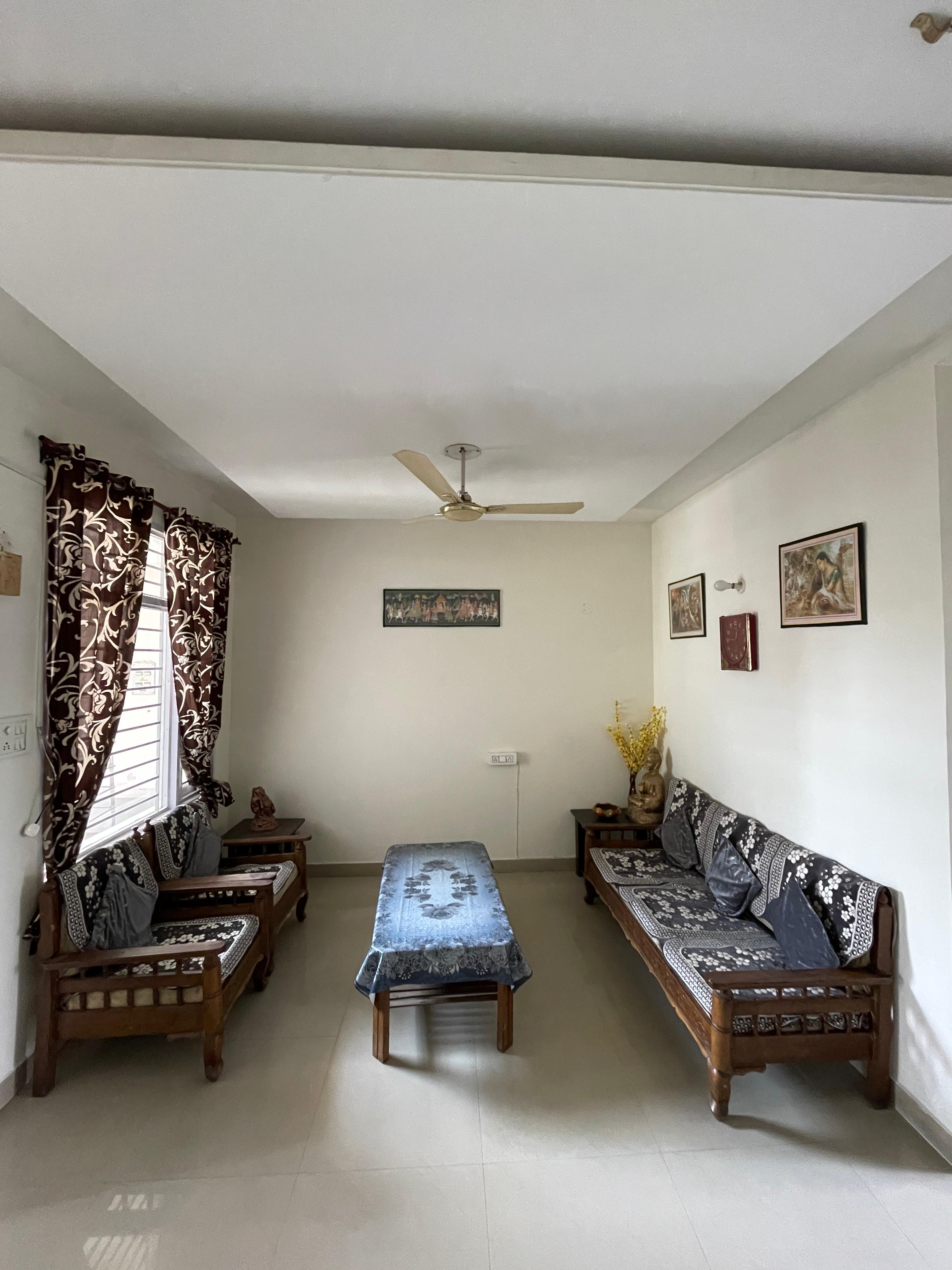 2 BHK + Pooja Room Builder Floor For Rent in High Ground