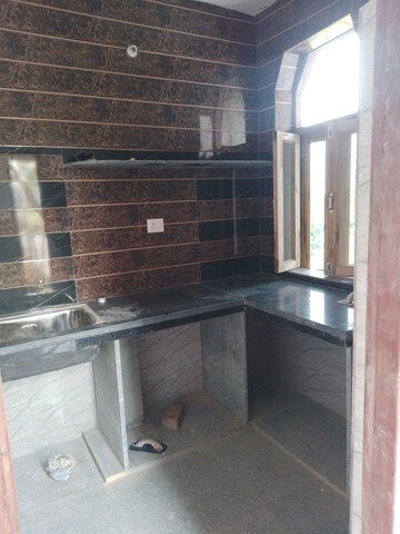 1 BHK Villa For Rent in Beta I Greater Noida