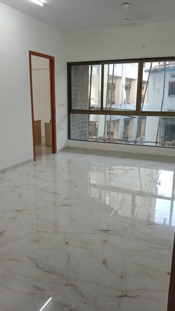 Room in 3 BHK Apartment at Aristo 1515 Moneco, Prabhadevi – for Sale