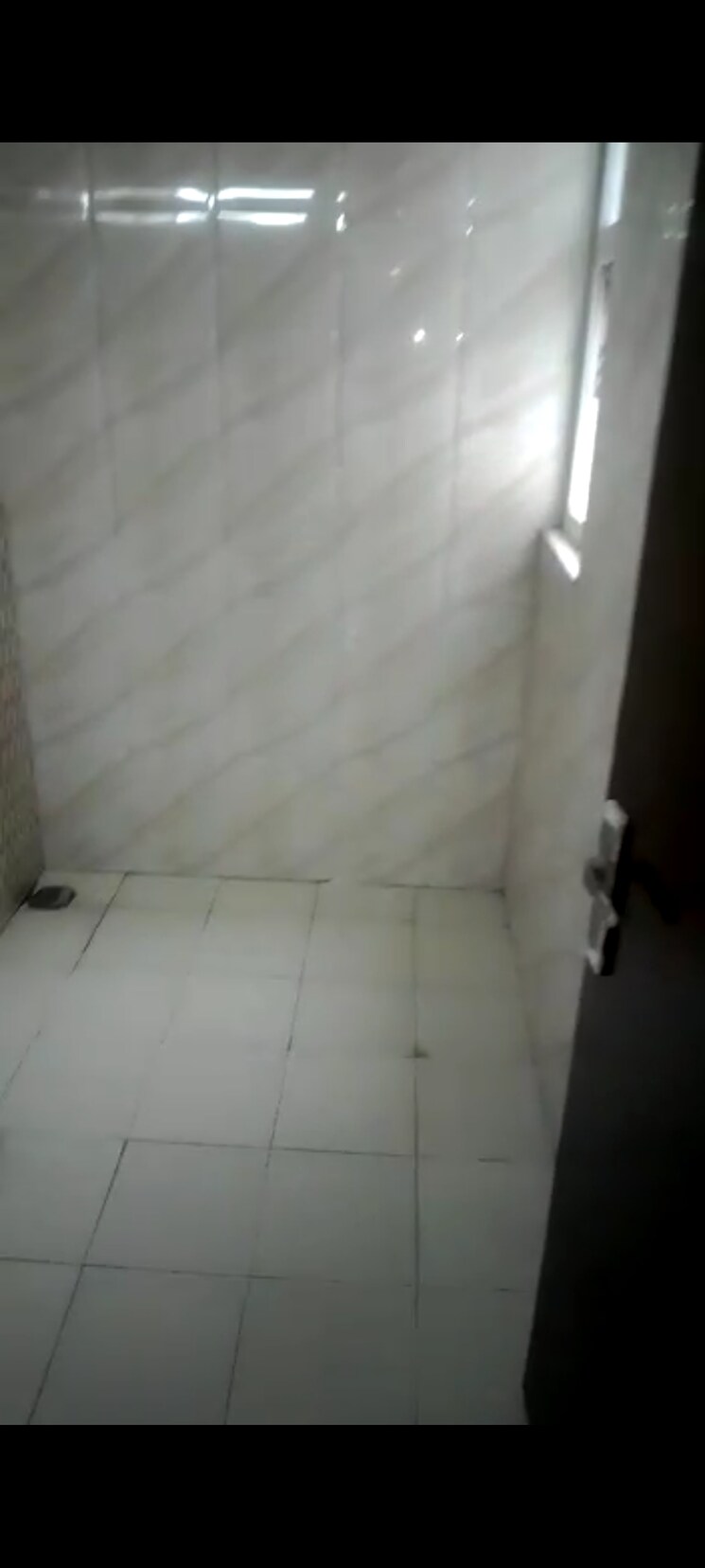 Bathroom, victoryone-amara 3 Bedroom 1350 Sq.Ft. Apartment In Sector 16 Greater Noida Greater Noida 9091499