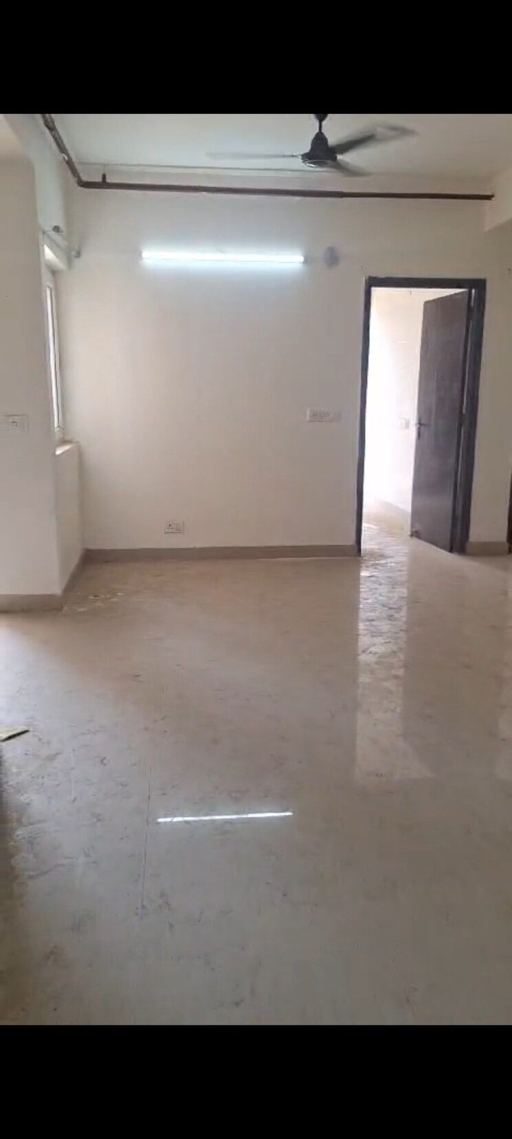 Room, victoryone-amara 3 Bedroom 1350 Sq.Ft. Apartment In Sector 16 Greater Noida Greater Noida 9091499