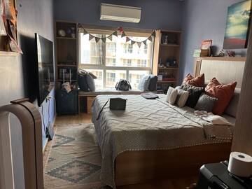 Bedroom in 2 BHK Apartment at Godrej Prime, Chembur – for Rent