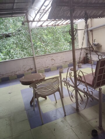 Terrace in 2 BHK Apartment at Santacruz West – for Rent