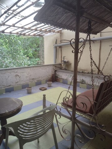 Terrace in 2 BHK Apartment at Santacruz West – for Rent