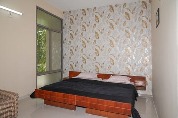 Bedroom in 4 BHK Apartment at Shela – for Rent