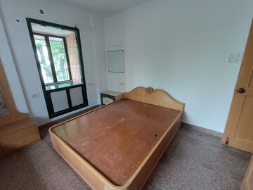 2 BHK Apartment For Rent in Abhishek Complex, Malad West