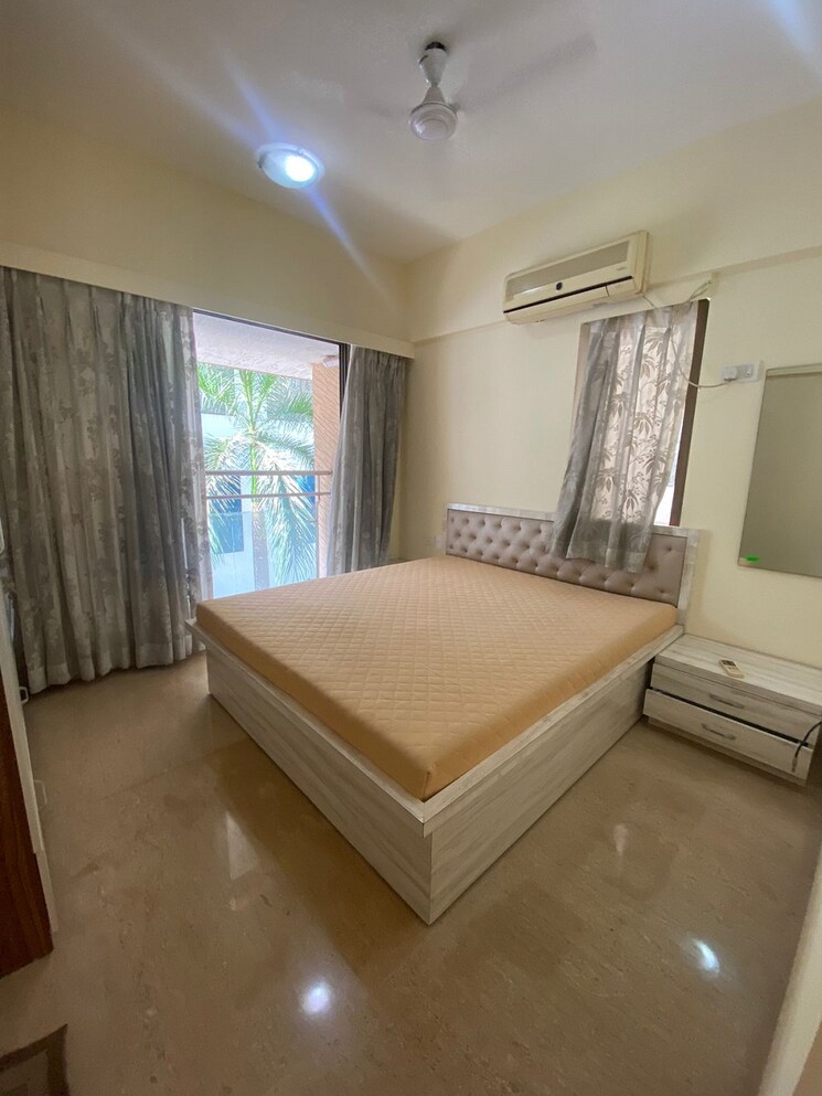 Bedroom, bandra west 2 Bedroom 750 Sq.Ft. Apartment In Bandra West Mumbai 9091627