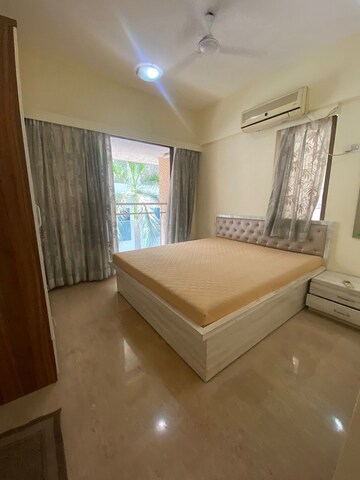 Bedroom in 2 BHK Apartment at Bandra West – for Rent
