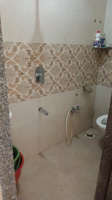 Bathroom in 2 BHK Apartment at Pradhan Heigts, Taloja Sector 20 – for Sale