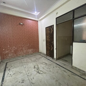 Room in 1 BHK Builder Floor at Rohini Sector 24 – for Rent