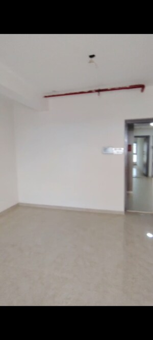 Room in 2 BHK Apartment at Sandhya Eve Horizon, Kandivali West – for Sale