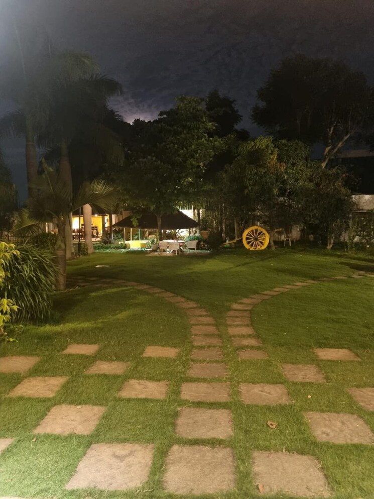 Garden, yelahanka  2824 Sq.Ft. Plot In Yelahanka Bangalore 9091676