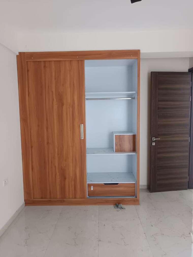 Room, smart-world-gems 3 Bedroom 1423 Sq.Ft. Apartment In Sector 89 Gurgaon 9091697