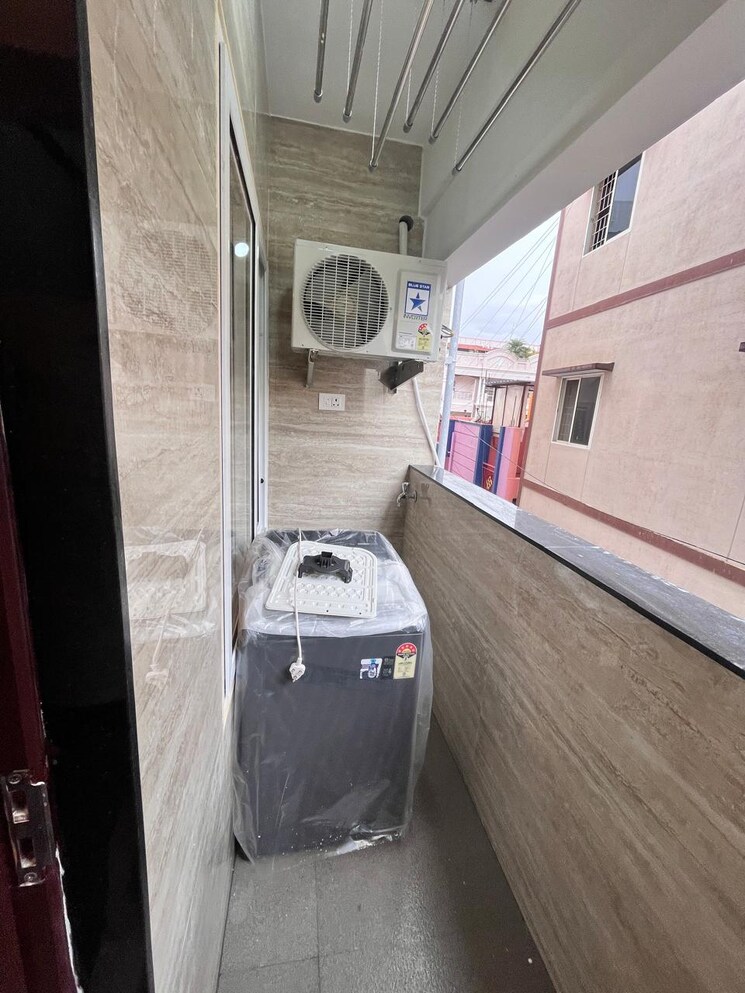 Bathroom, koramangala 1 Bedroom 650 Sq.Ft. Independent House In Koramangala Bangalore 9091712