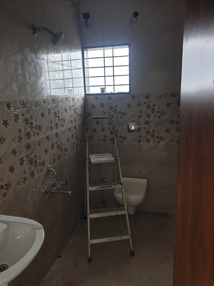 Bathroom, golden-paradise-haveli 3 Bedroom 1200 Sq.Ft. Villa In Lohgaon Pune 9091722