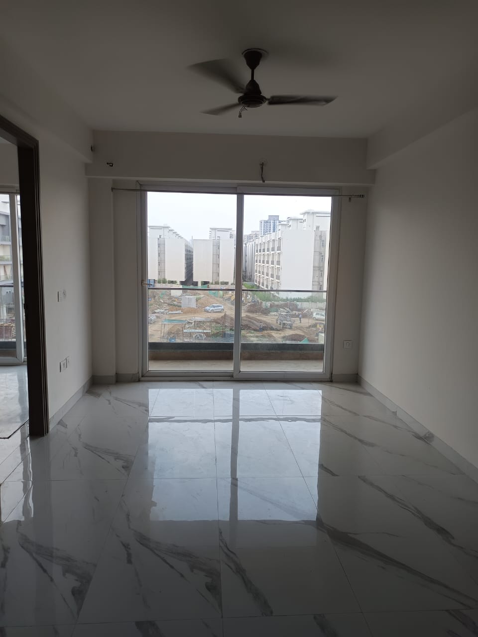 3 BHK + Study Room Apartment For Rent in Smart World Gems