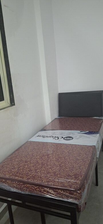 Room in  Pg at Ghansoli – for Rent