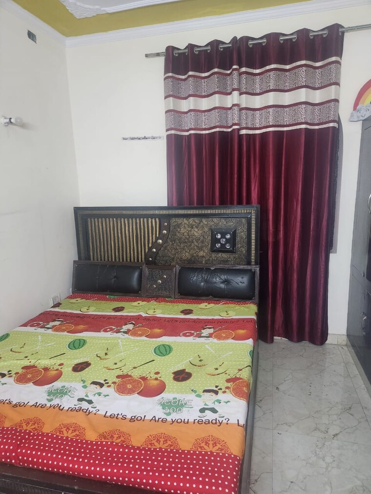 Bedroom, xu 1 greater noida 3 Bedroom 200 Sq.Mt. Independent House In Xu 1 Greater Noida Greater Noida 9091750