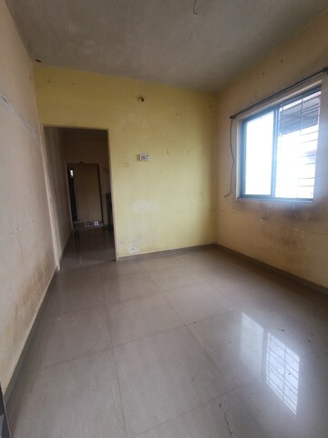 Room in 1 BHK Apartment at Dhankawadi – for Rent