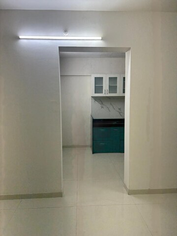 Room in 2 BHK Apartment at Shree Signature Park, Wakad – for Rent