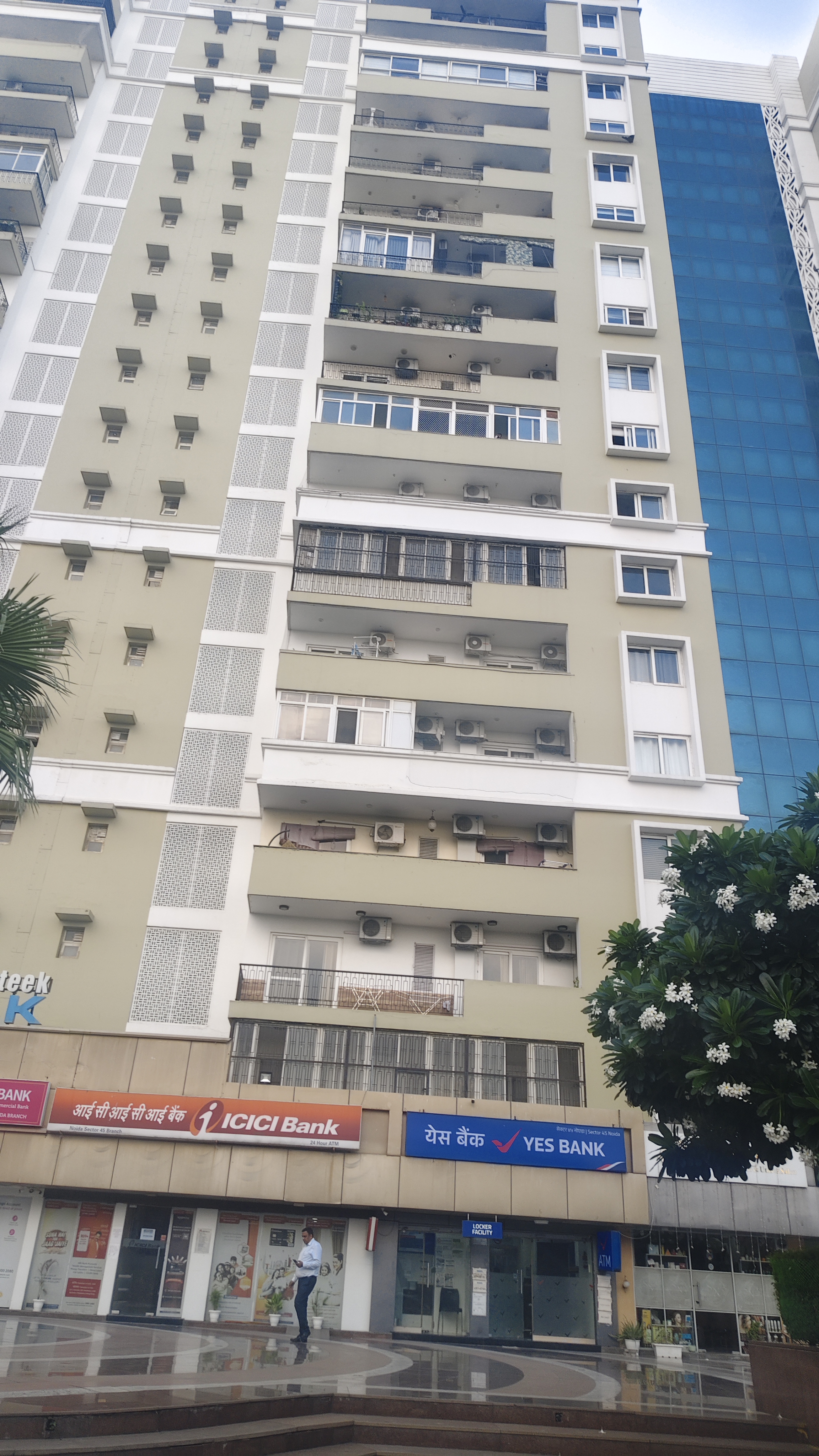 3 BHK + Pooja Room,Servant Room,Study Room Apartment For Rent in Prateek Stylome
