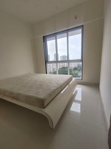Room in 2 BHK Apartment at Dinaco Darshan CHS, Dahisar West – for Rent