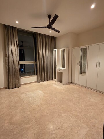 Room in 1 BHK Apartment at One Hiranandani Park, Ghodbunder Road – for Sale