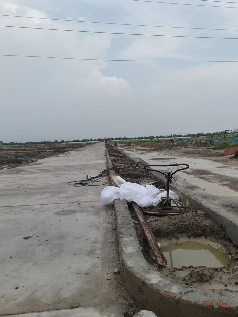 undefined, akbarpur  260 Sq.Yd. Plot In Akbarpur Mathura 9091871