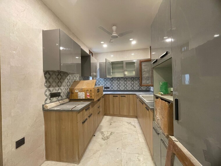 Kitchen, greater kailash i 3 Bedroom 1800 Sq.Ft. Builder Floor In Greater Kailash I Delhi 9091892