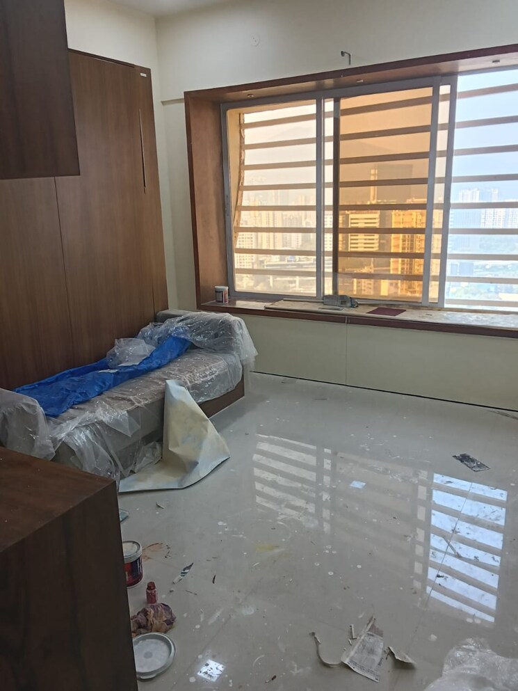  Parking, pushpanjali-heights 1 Bedroom 450 Sq.Ft. Apartment In Owale Thane 9091917