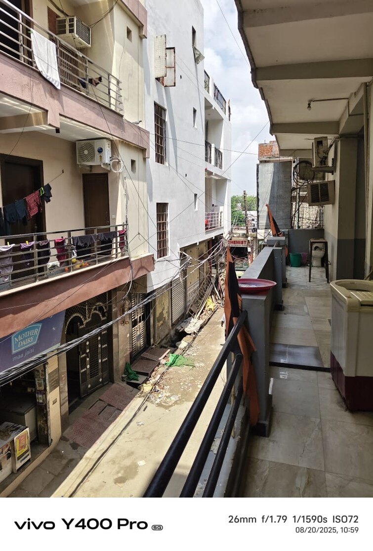 Cover Image, sector 44 Pg For Girls In Sector 44 9091810