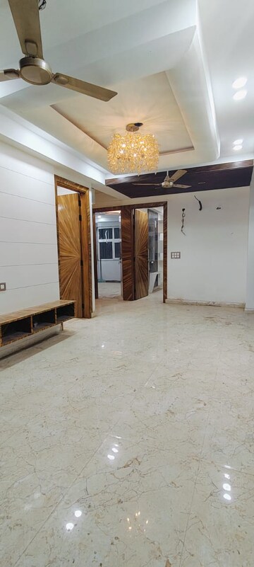 3 BHK Builder Floor For Sale in Sector 73