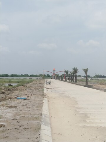 Plot Area in  Plot at DelhI- Mathura Highway – for Sale