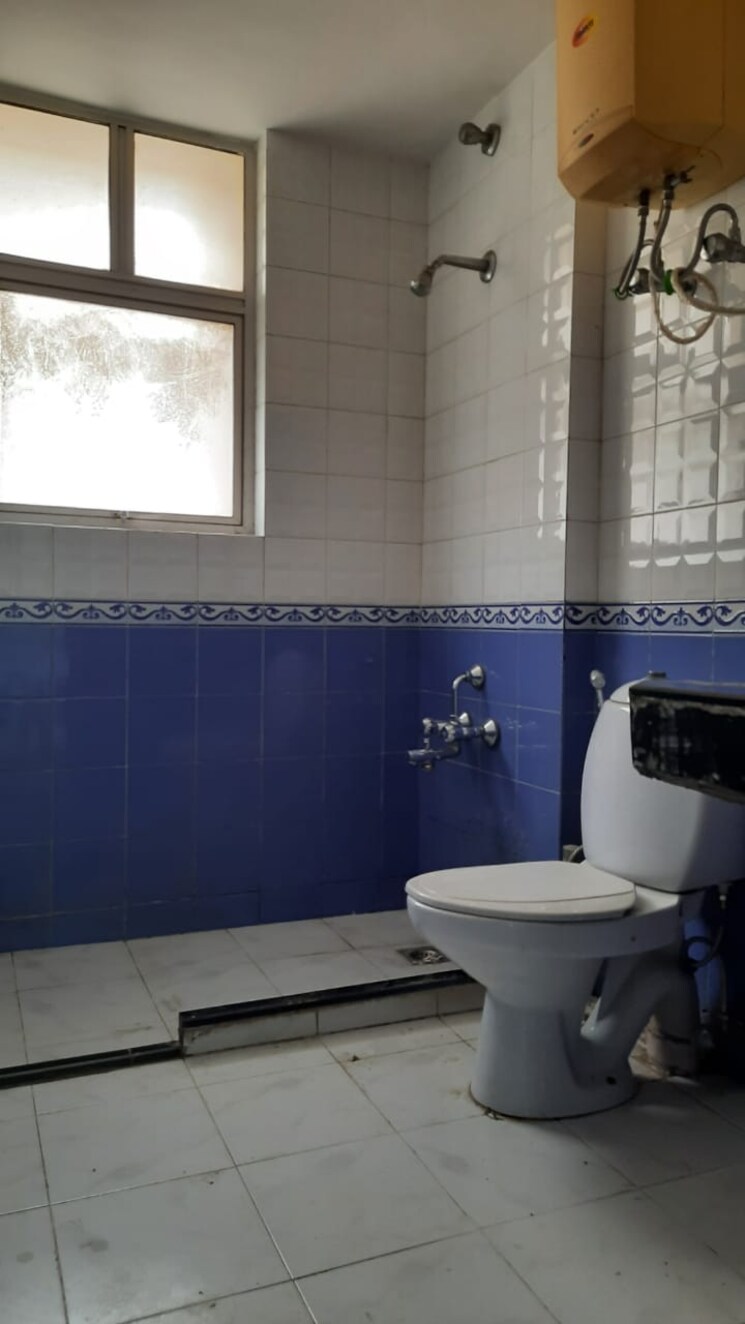 Washroom, eros-wembley-estate 2 Bedroom 1040 Sq.Ft. Apartment In Sector 50 Gurgaon 9091952