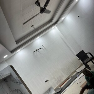 Lobby in 3 BHK Builder Floor at BPTP District Faridabad, Sector 81 – for Sale