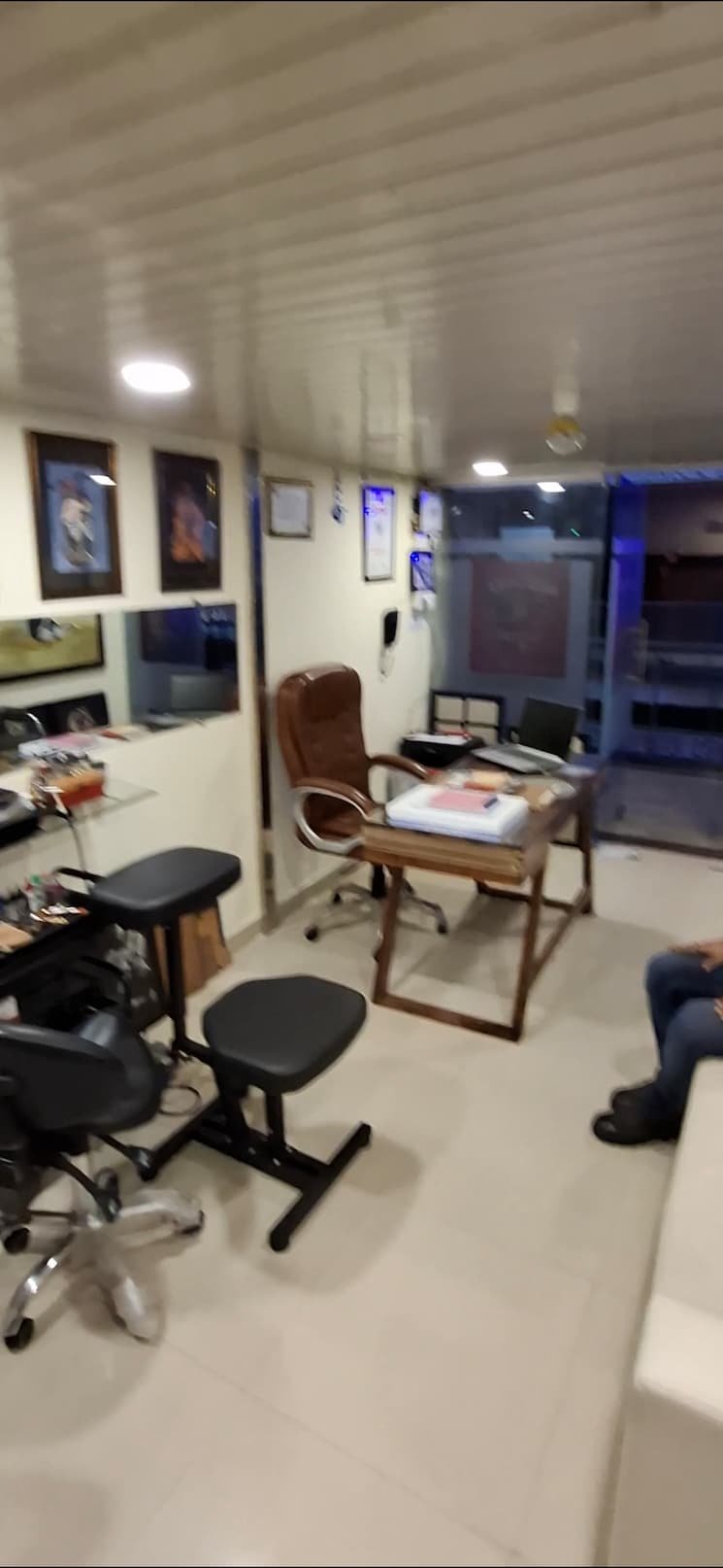 Team Area, gaur-city-center Commercial Shop 276 Sq.Ft. In Sector 4 Greater Noida Greater Noida 9091982