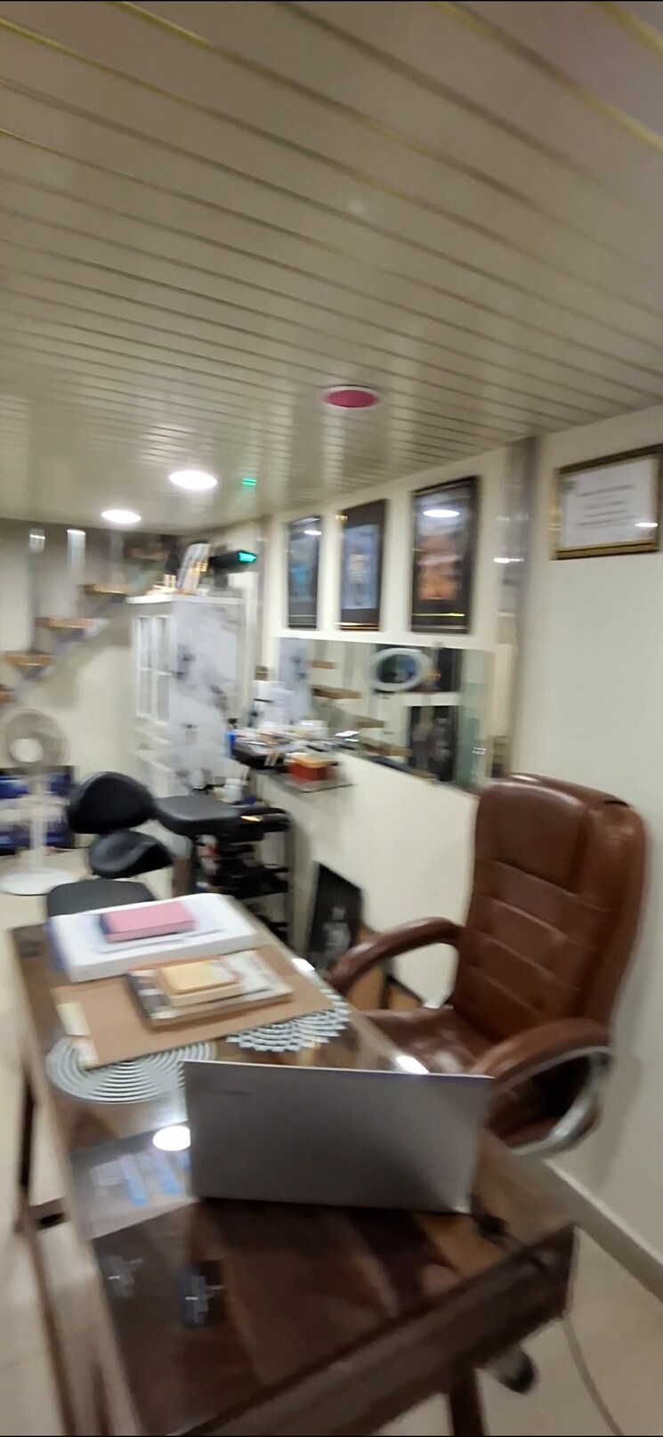 Team Area, gaur-city-center Commercial Shop 276 Sq.Ft. In Sector 4 Greater Noida Greater Noida 9091982