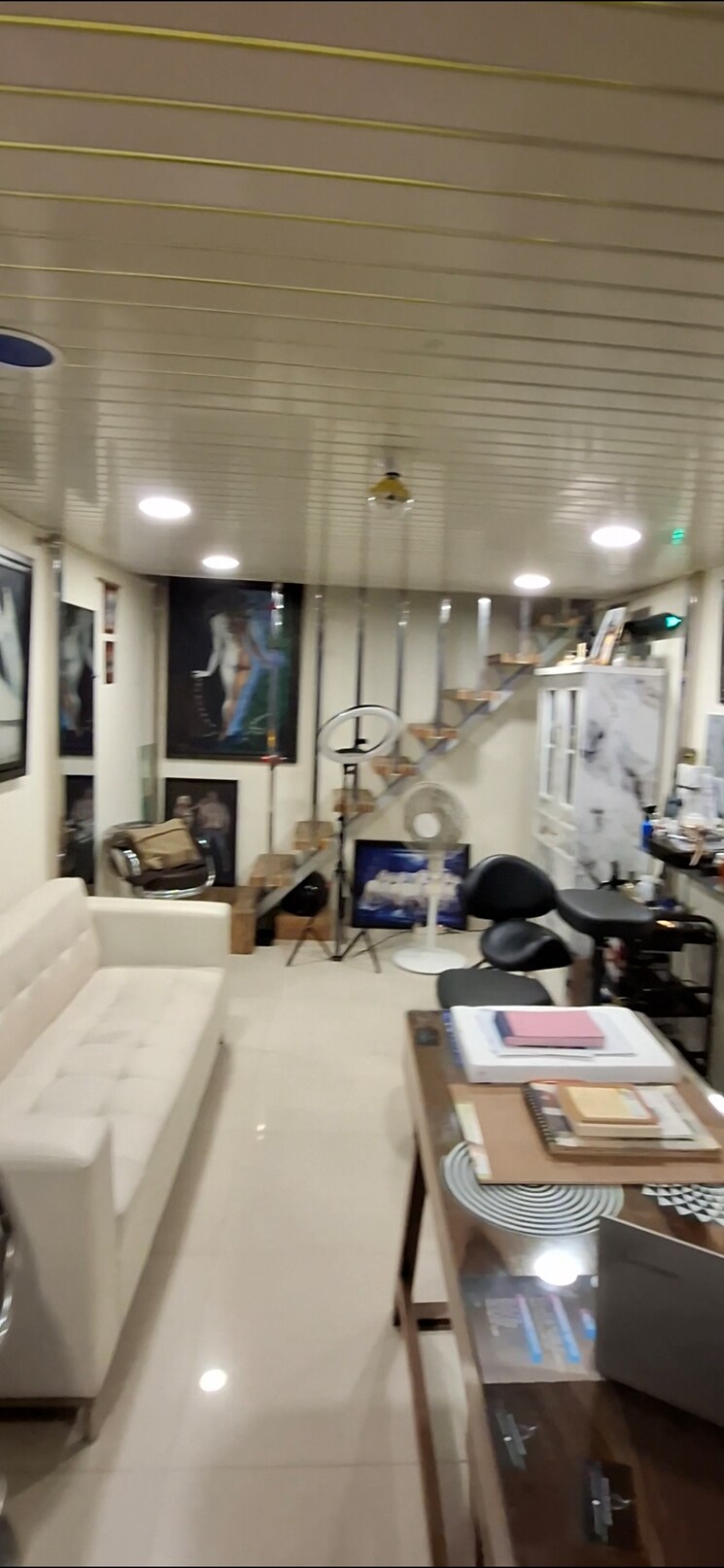 Team Area, gaur-city-center Commercial Shop 276 Sq.Ft. In Sector 4 Greater Noida Greater Noida 9091982