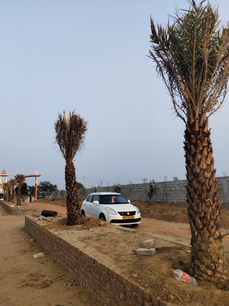 undefined, akbarpur  320 Sq.Yd. Plot In Akbarpur Mathura 9091980