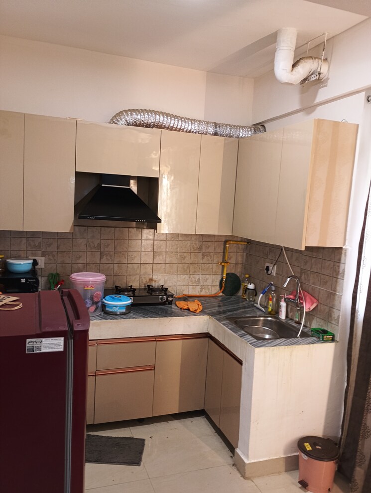 Kitchen, suncity-avenue-76 2 Bedroom 735 Sq.Ft. Apartment In Sector 76 Gurgaon 9091988