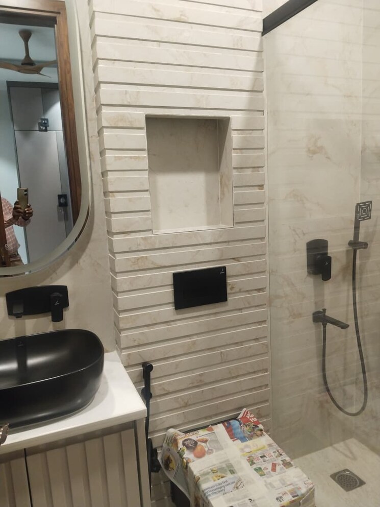 Bathroom, rwa-chittaranjan-park-block-r 3 Bedroom 1250 Sq.Ft. Apartment In Chittaranjan Park Delhi 9091977