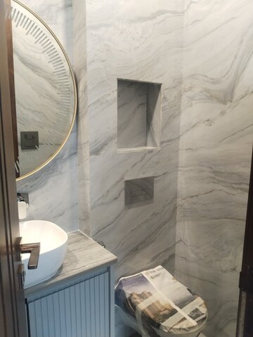 Bathroom in 3 BHK Apartment at RWA Chittaranjan Park Block R, Chittaranjan Park – for Sale