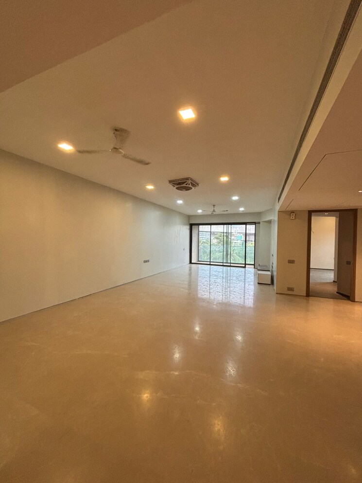 Room, rustomjee-elements 4 Bedroom 2000 Sq.Ft. Apartment In Andheri West Mumbai 9092002