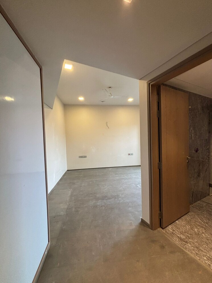 Room, rustomjee-elements 4 Bedroom 2000 Sq.Ft. Apartment In Andheri West Mumbai 9092002