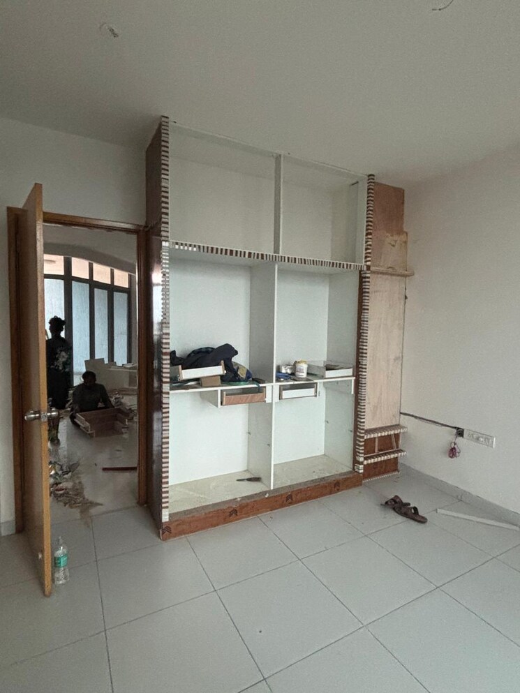 Room, mantri-pinnacle 3 Bedroom 2200 Sq.Ft. Apartment In Hulimavu Bangalore 9091990